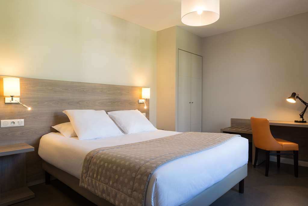 Parc Hôtel Pompadour Arnac-Pompadour Habitación foto